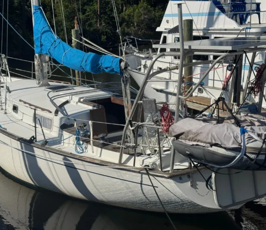 Morgan 38/382 Used Boat Review