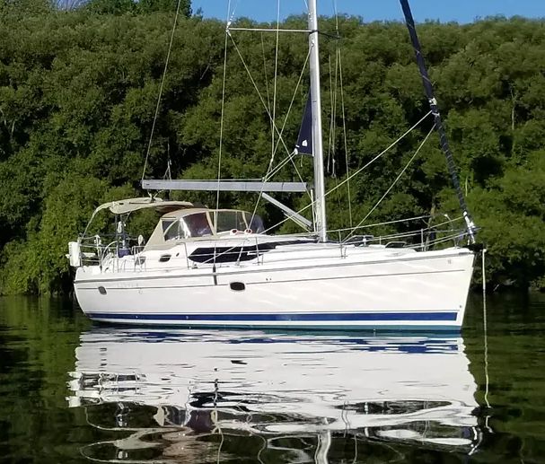 2010-hunter-45-deck-salon-sail-9655966-20250116173606014-1_XLARGE