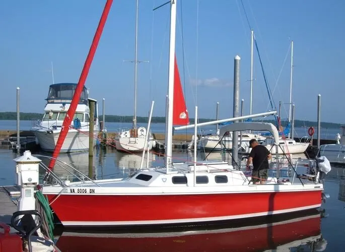 Rhodes 22. Photo courtesy of SailboatListings.com