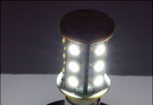 Practical Sailor Tracks Down the Best LED Tri-color Light