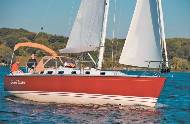 Tartan 3700