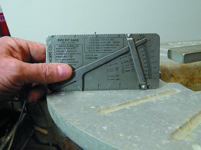 pit gauge for steel boats