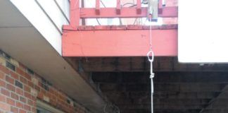 The test rig mimicked cross-fiber abrasion against wood and concrete.