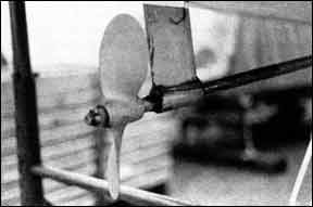 catalina 30 propellor