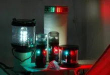 Coast Guard Nav Light Safety Alert