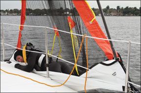 Seascoopa Man-Overboard Recovery Gear Tested Against Lifesling2