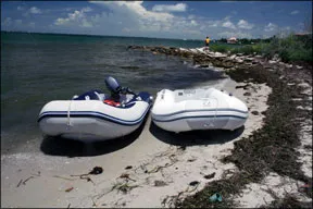 West Marine HP-V 350