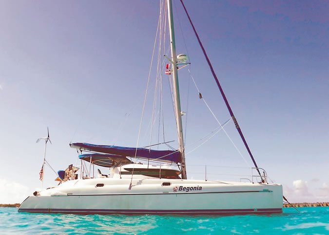 38-foot Fontaine Pajot Athena