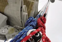 rigging a sailboat mast