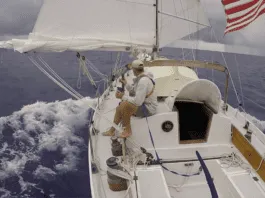The Super-Compact Sailboat Dodger