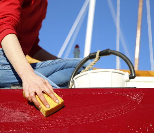 Marine Cleaners: Specialty Marine Cleaners eBook from Practical Sailor