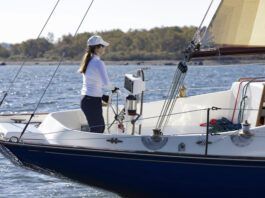 Pearson Rhodes 41/Rhodes Bounty II Used Sailboat Review