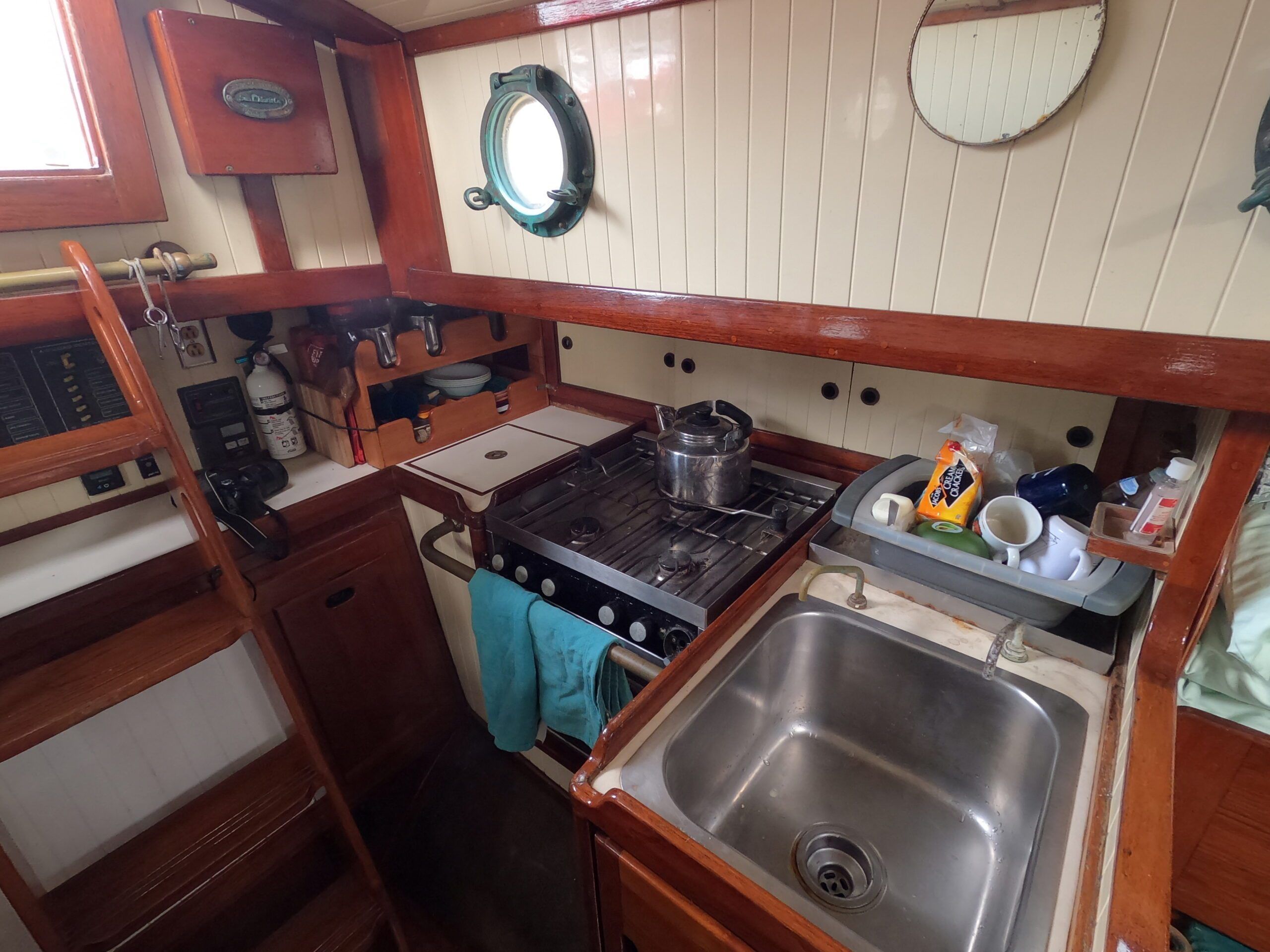Bristol Channel Cutter 28: Circumnavigator