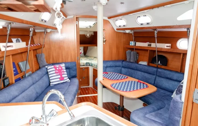 2002 Catalina 320. Photo courtesy of Yacht World.