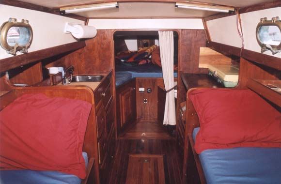 Eclat interior, looking forward. (Photo/ Grahame Shannon)