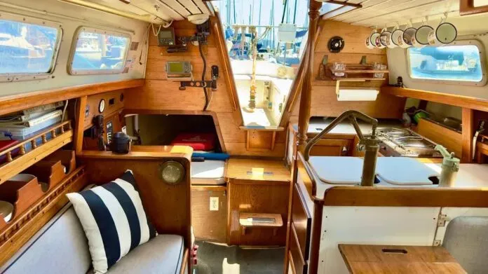 1972-oday-ranger-power-9485379-20240729074138761-1_XLARGE Photo courtesy of Yacht World.