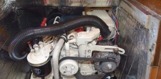 Bilge hose connected to the air intake, sucking hot air from the alternator area. (Photo/ Bert Vermeer)