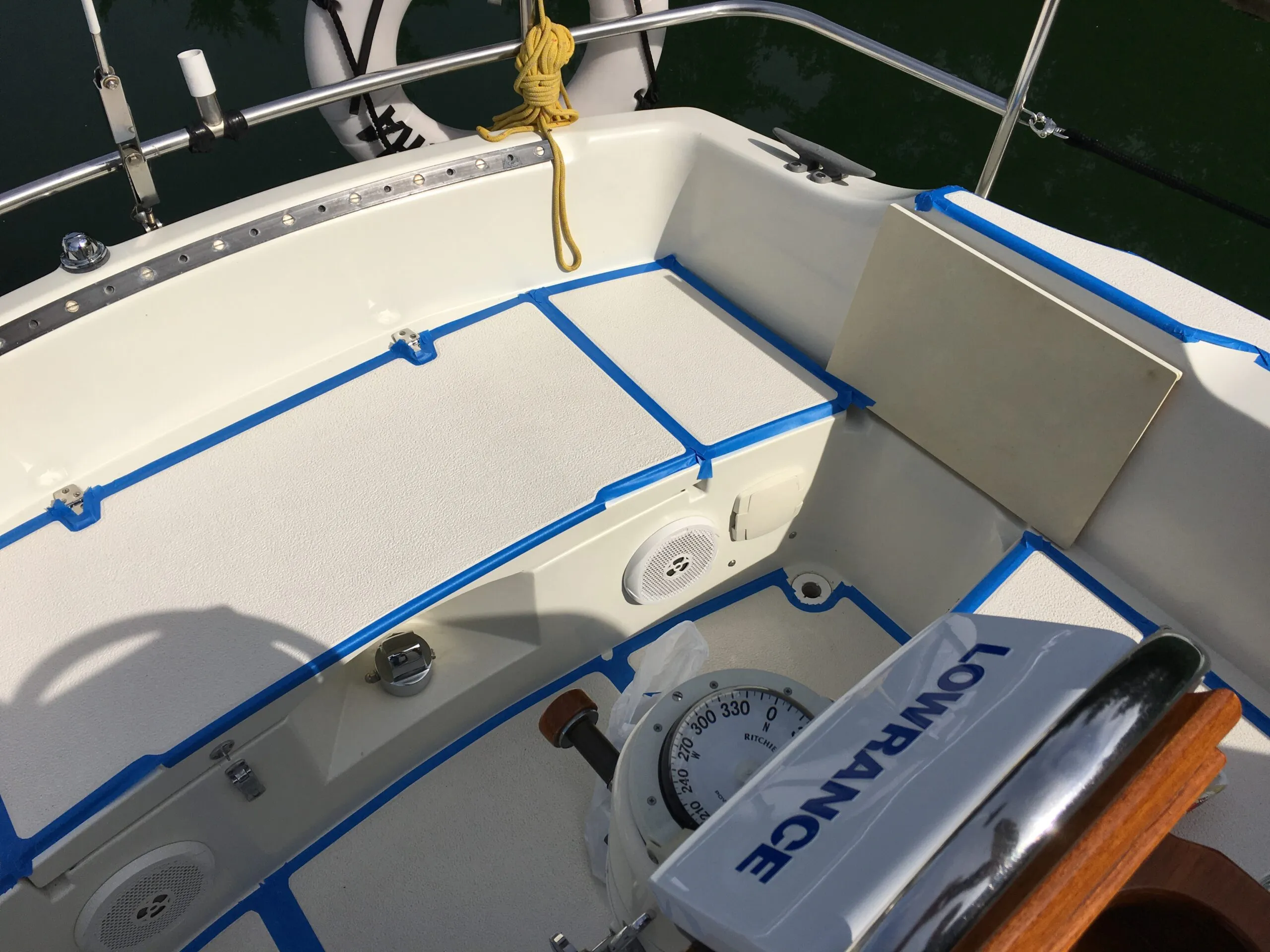 Make sure to use quality masking tape, and remove it immediately after you've achieved the desired texture for your surface with KiwiGrip. That will ensure that the edges lay down. (Photo/ Bert Vermeer)