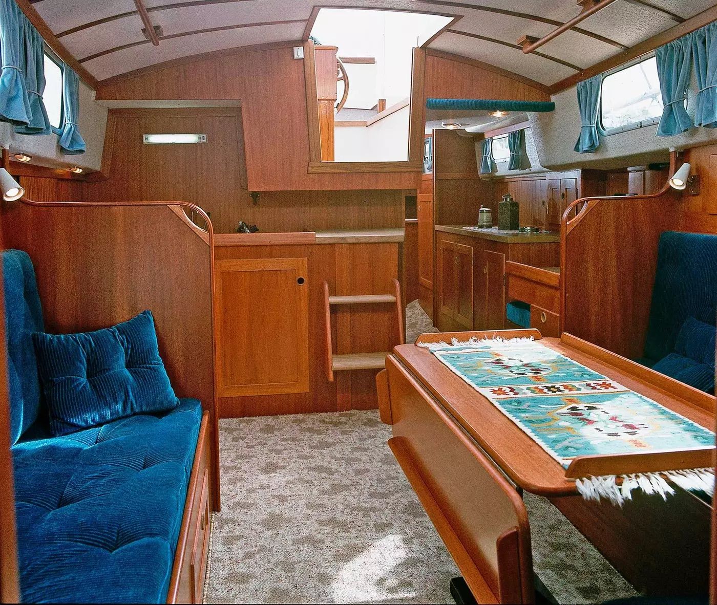 Below decks on the Hallberg-Rassy 41, which typifies the traditional bluewater cruiser. Courtesy of Hallberg-Rassy. 