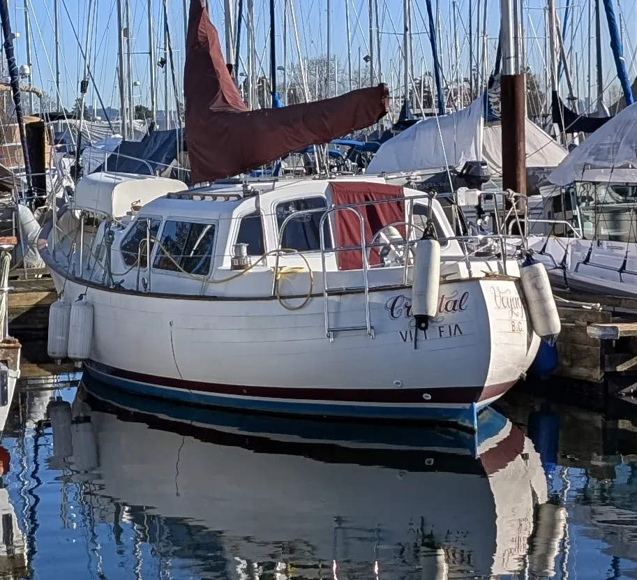 Like Viking ships, this boat has no transom.
