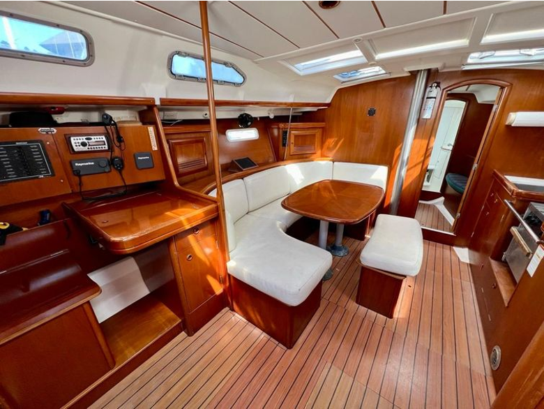 Below decks the 348 provides well-lit, spacious accommodation. Photo courtesy of SYS Yacht Sales. 
