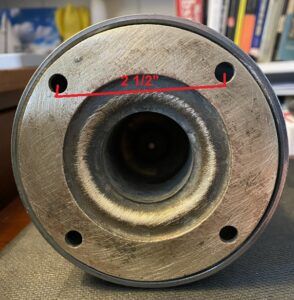 Use the Paint program, available on any Windows PC, to note dimensions on photos for items you'd like to sell. Note the dimensions overlaid on this photo of a Barient #16 single-speed winch. (Photo/ Doug Henschen)