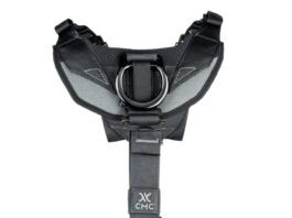 The CMC Atom Global Harness is a more comfortable, safer alternative to the traditional bosun's chair. (Image source: CMC)