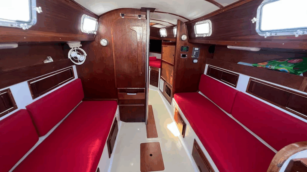 Suitable teak finishing and a simple, efficient layout keep cruising life uncomplicated. Courtesy of Yachtworld.com