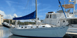 The Endeavour 32's moderate beam and traditional profile reflect her 1970s IOR-influenced design heritage. Though no longer competitive as a racer, the hull remains well-suited for comfortable coastal cruising. Courtesy of Yachtworld.com