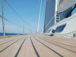 No need to pay for a pricey teak cleaner, you can successfully use a DIY brew to clean your teak.