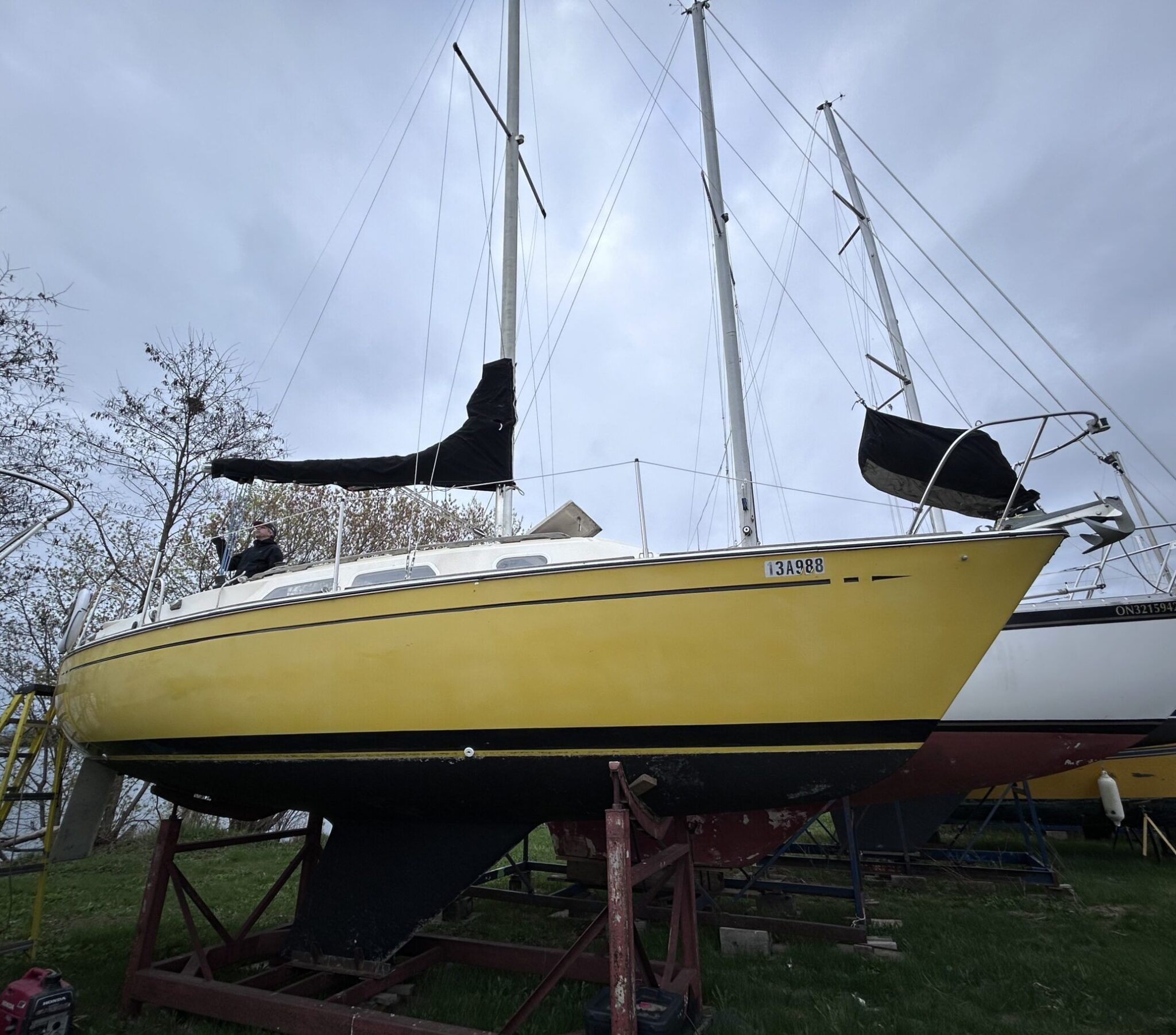 A Guide to Buying Your First Sailboat - Practical Sailor