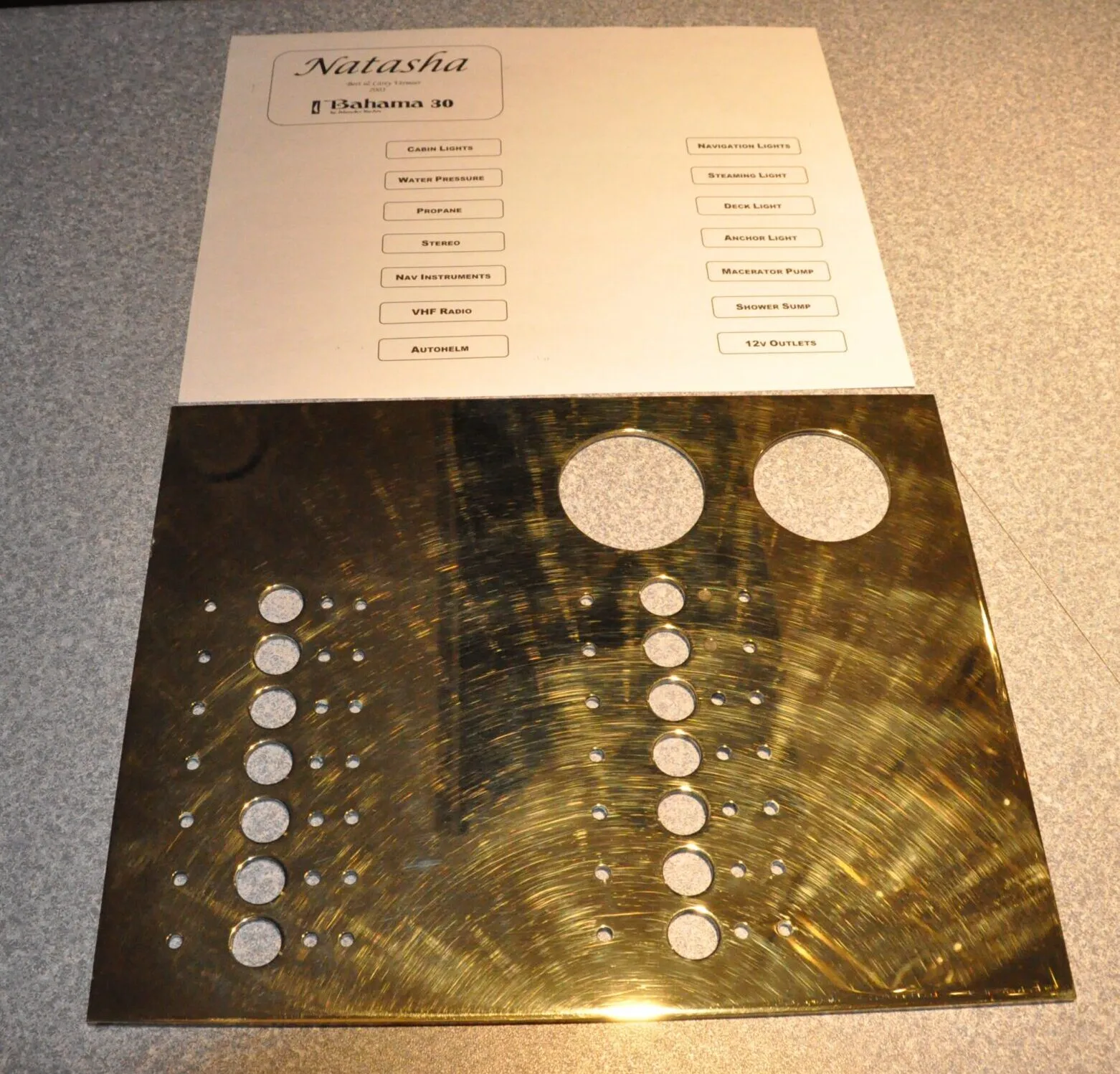 The bare panel with the practice sheet above. (Photo/ Bert Vermeer)