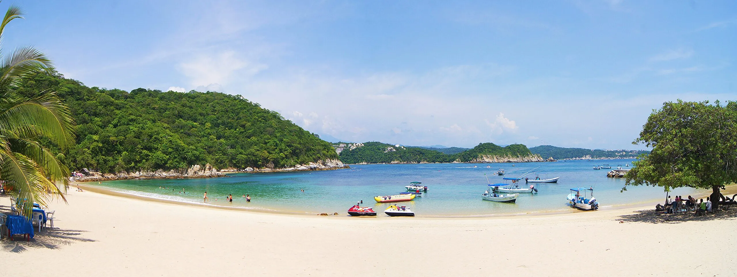 Santa Cruz Bay, Huatulco, Mexico.