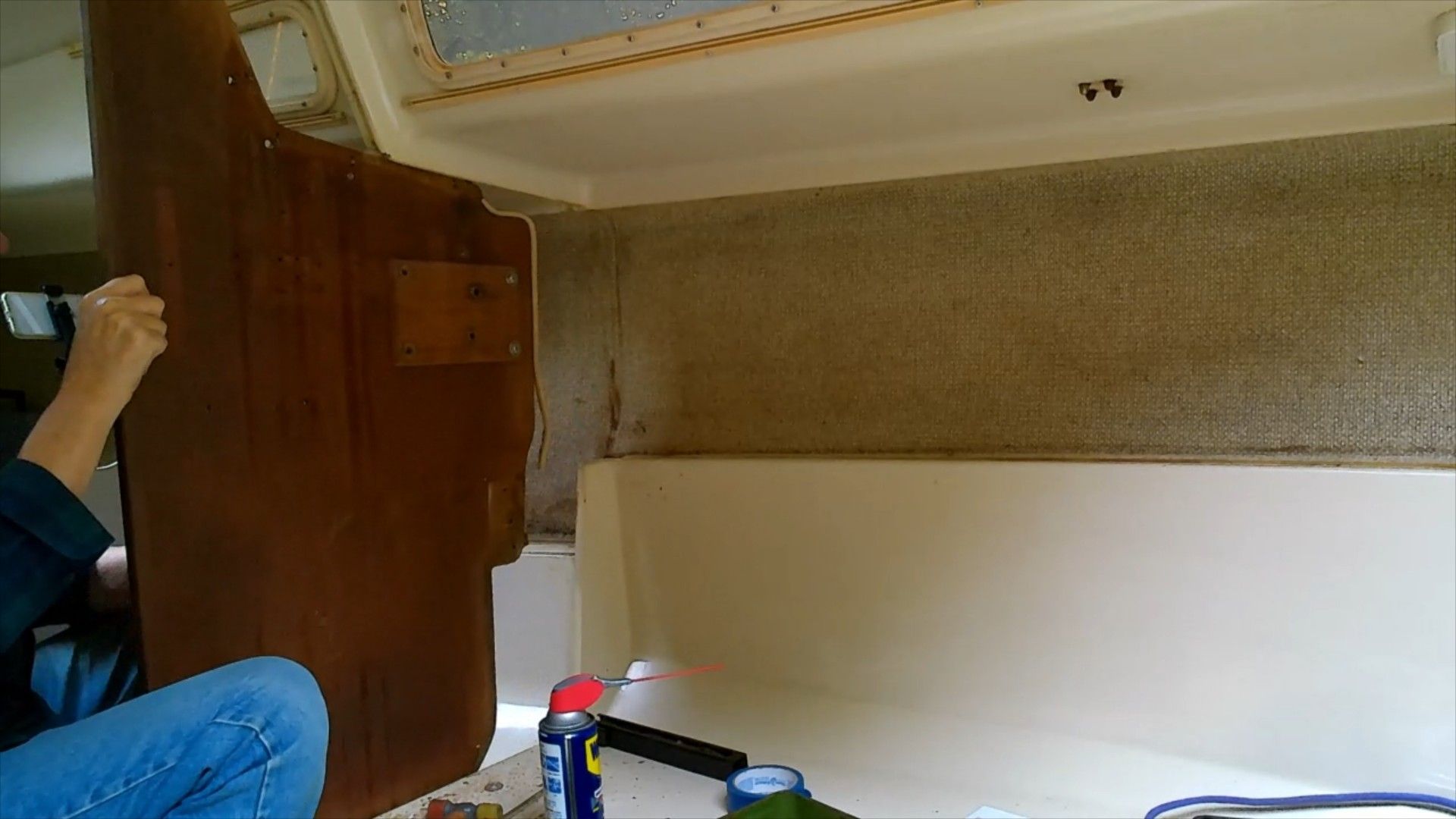 Removing the starboard bulkhead. (Photo/ Steve Milan)