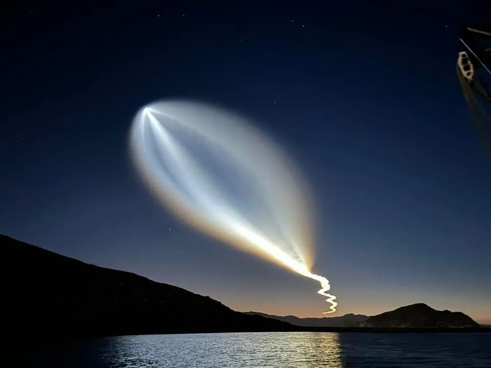 Space X launch viewing from Puerto Don Juan. (Photo/ Jaclyn Jeffrey)
