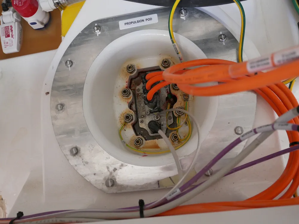 The top of a Joool pod drive installed in the space that would otherwise be fitted with a conventional saildrive. (Photo/ Doug Henschen)