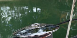 An old winch with a strip of 3M Safety-Walk tape applied for extra grip. (Photo/ Bert Vermeer)