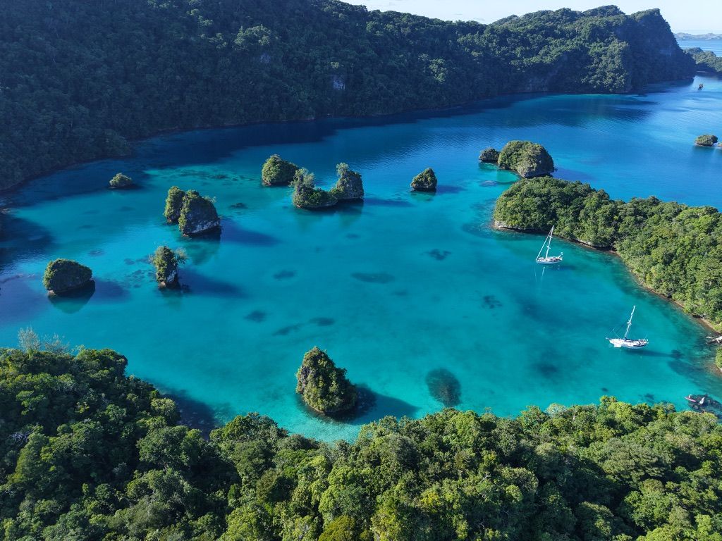 Bay of Islands, Vanua Balavu, Lau Group, Fiji. Bob is the boat in bottom right. (Photo/ Bruce Maunsell)